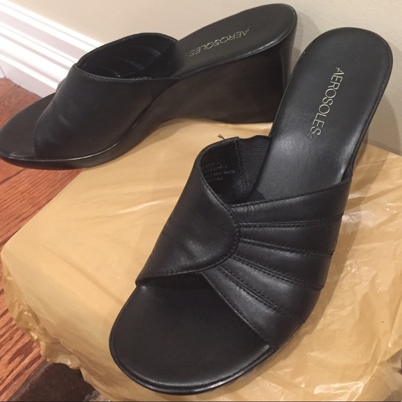 Women’s Aerosoles Wedge Heel 9M Wide - Picture 2 of 5